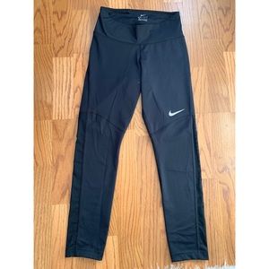 NWOT. Nike Dri-Fit workout leggings.